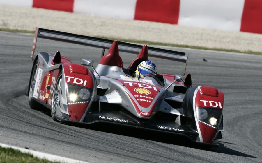 Audi R10 TDI 2008 года  (фото 24 из 57)